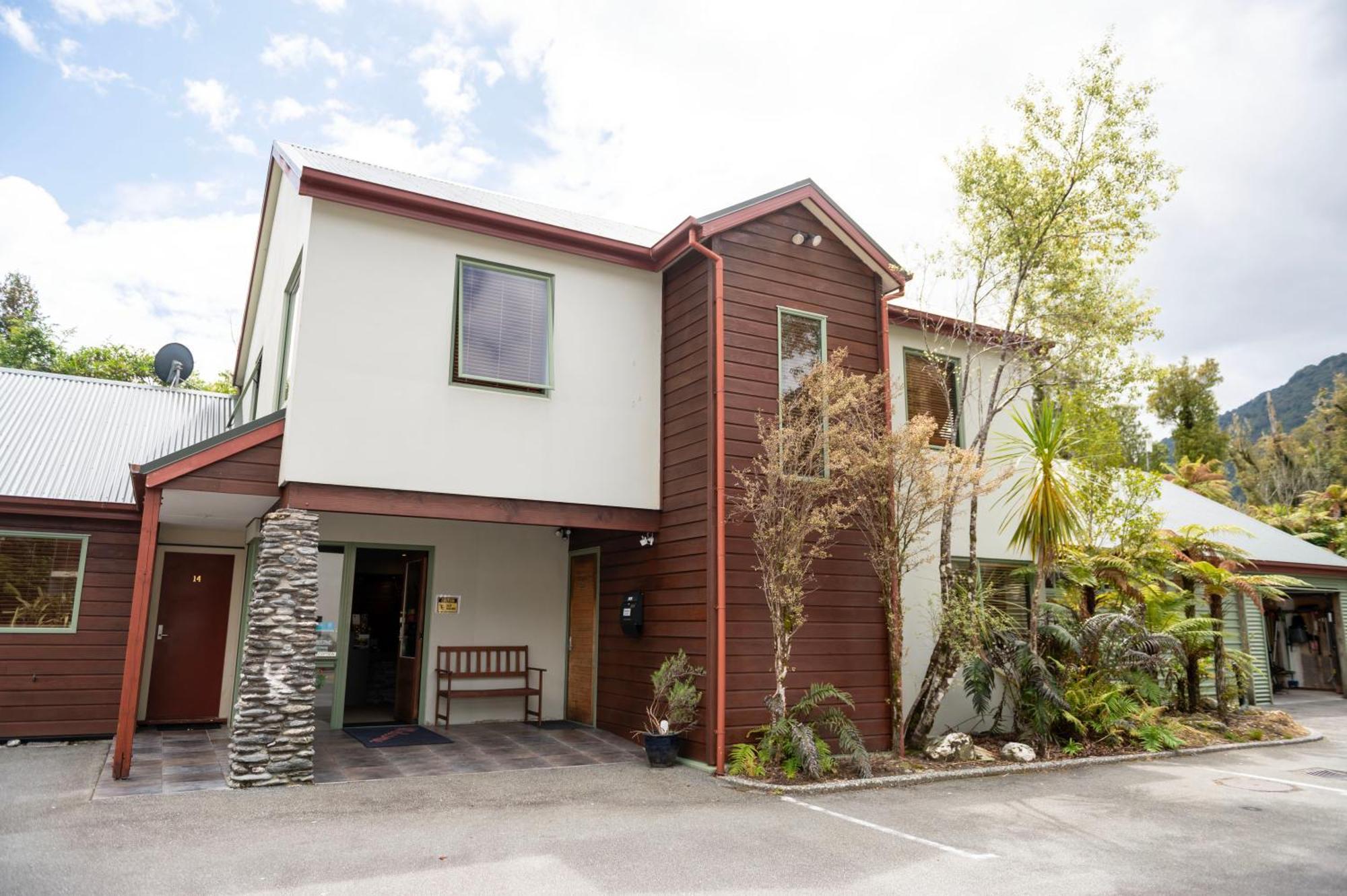 Punga Grove Motel Franz Josef Kültér fotó