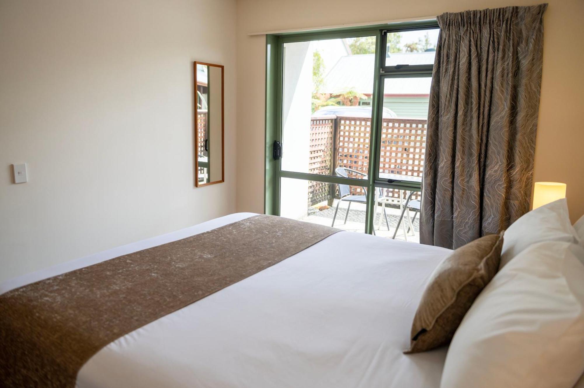 Punga Grove Motel Franz Josef Szoba fotó