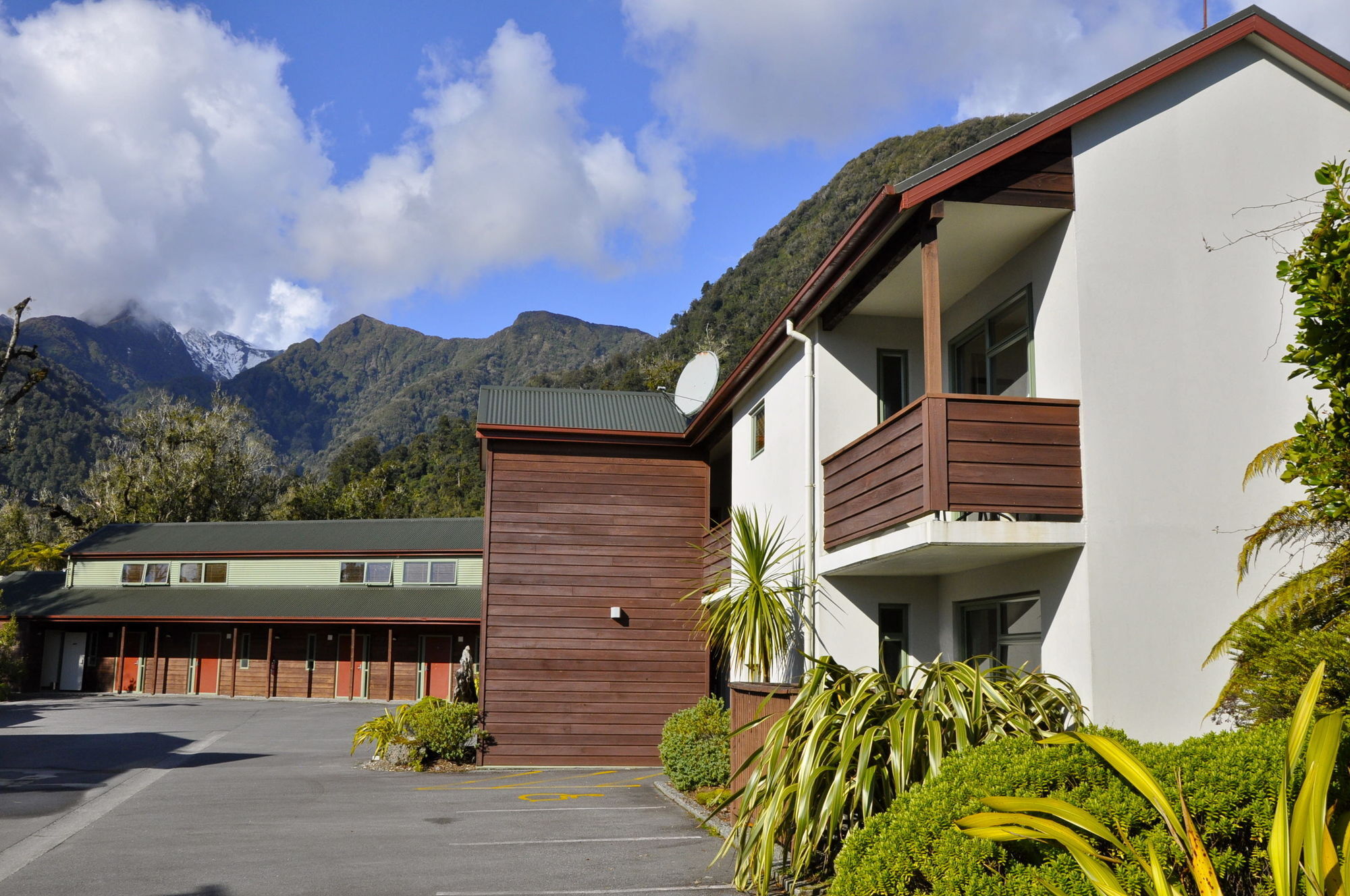 Punga Grove Motel Franz Josef Kültér fotó